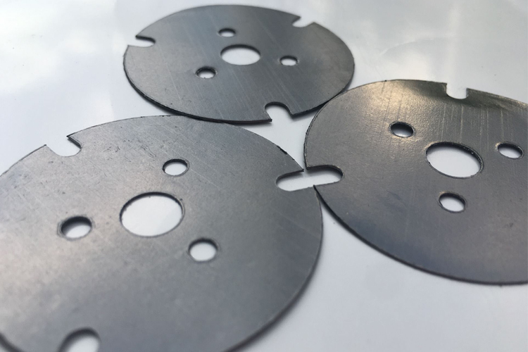 什么是导热石墨片？导热石墨片的散热原理、分类、特性及应用介绍