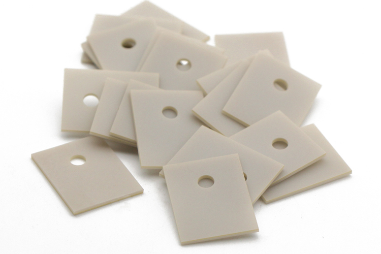 陶瓷散热片是什么？陶瓷散热片的分类、优点、应用领域介绍