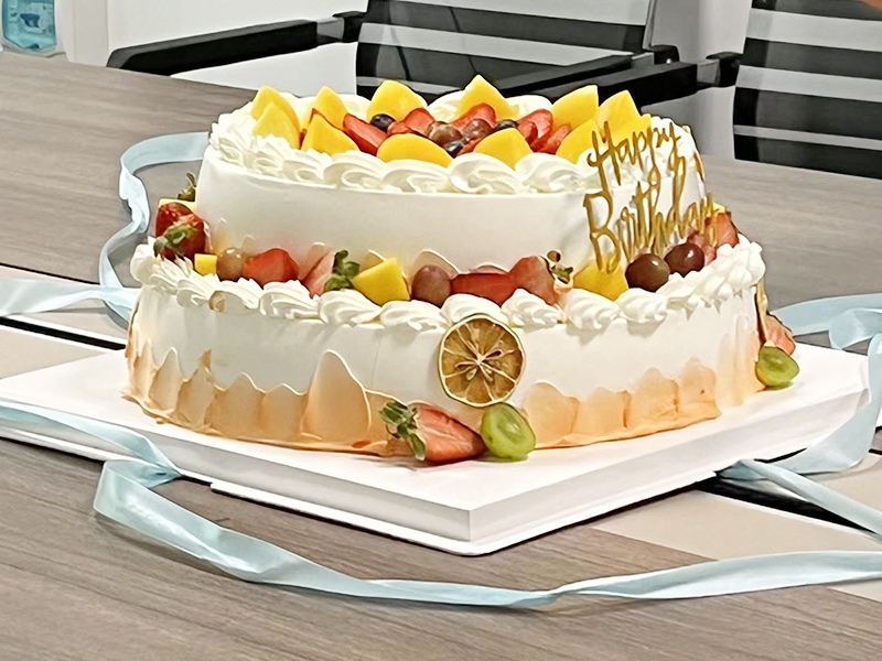 诺丰导热材料:举办员工生日会 爱心传递暖人心 诺丰导热材料:举办员工生日会 爱心传递暖人心