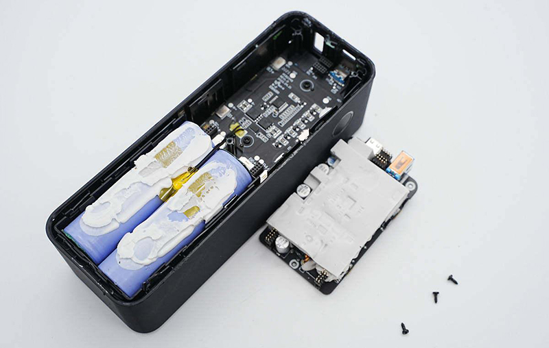 导热垫片在充电宝热管理的应用